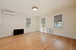 85 Violet Ave, Floral Park, NY 11001 - Photo 23