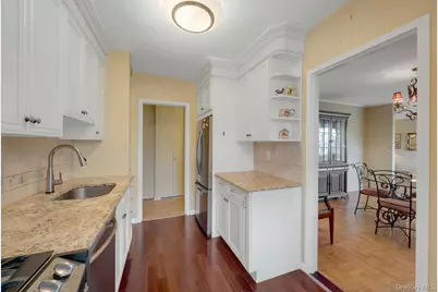 1200 Midland Avenue #8f, Bronxville, NY 10708 - Photo 15