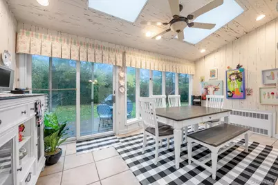 1339 E Boxwood Drive E, Hewlett, NY 11557 - Photo 11