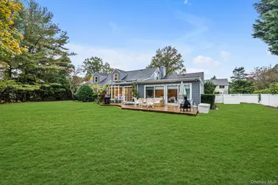 1339 E Boxwood Drive E, Hewlett, NY 11557 - Photo 27