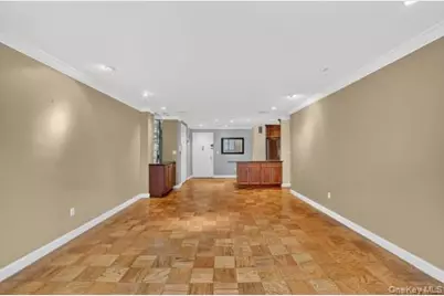 25 Lake Street #6K, White Plains, NY 10603 - Photo 19