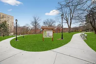 25 Lake St, White Plains, NY 10603 - Photo 29