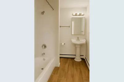 39 W Main Street, Middletown, NY 10940 - Photo 9