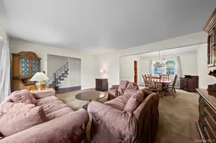 2129 Sycamore Ave, Ronkonkoma, NY 11779 - Photo 5