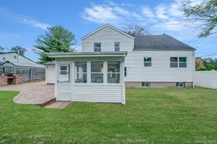 246 Woodlawn Ave, Saint James, NY 11780 - Photo 31