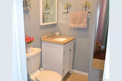 108 Justice Street, West Babylon, NY 11704 - Photo 9