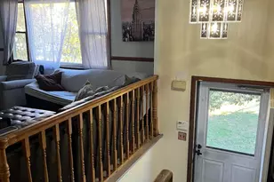 60 New Hampshire Ave, Bay Shore, NY 11706 - Photo 5