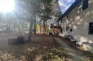 60 New Hampshire Ave, Bay Shore, NY 11706 - Photo 39