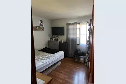 60 New Hampshire Avenue, Bay Shore, NY 11706 - Photo 17