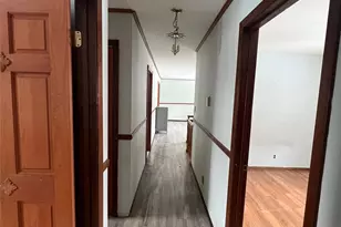 60 New Hampshire Ave, Bay Shore, NY 11706 - Photo 13