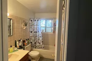 60 New Hampshire Ave, Bay Shore, NY 11706 - Photo 33