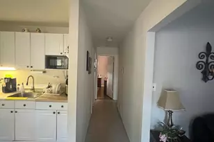 60 New Hampshire Ave, Bay Shore, NY 11706 - Photo 31