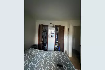 60 New Hampshire Avenue, Bay Shore, NY 11706 - Photo 33