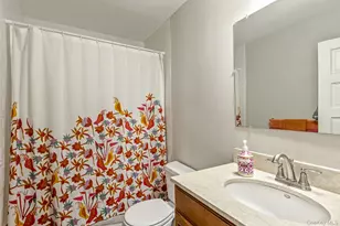 108 Jayne Ave, Patchogue, NY 11772 - Photo 25