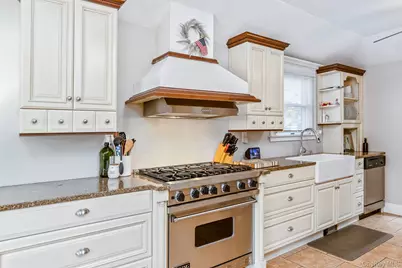 108 Jayne Avenue, Patchogue, NY 11772 - Photo 21