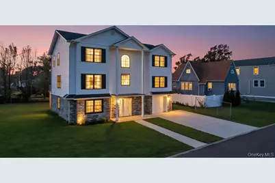 322 Miller Avenue, Freeport, NY 11520 - Photo 3