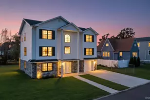 322 Miller Ave, Freeport, NY 11520 - Photo 3