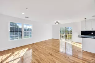 322 Miller Ave, Freeport, NY 11520 - Photo 15