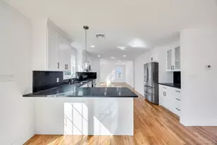 322 Miller Ave, Freeport, NY 11520 - Photo 17