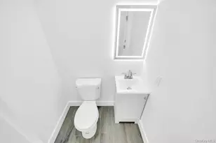 322 Miller Ave, Freeport, NY 11520 - Photo 39