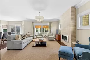 34 Post Fields Ln, Quogue, NY 11959 - Photo 13