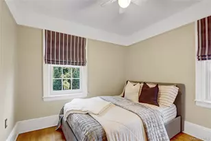 29 Brixton Rd, Garden City, NY 11530 - Photo 19