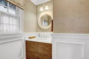 29 Brixton Rd, Garden City, NY 11530 - Photo 17