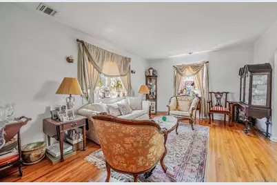 115-82 237th Street, Elmont, NY 11003 - Photo 9