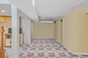 11582 237th St, Elmont, NY 11003 - Photo 25