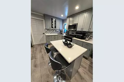 111-18 124th Street, Richmond Hill, NY 11420 - Photo 5