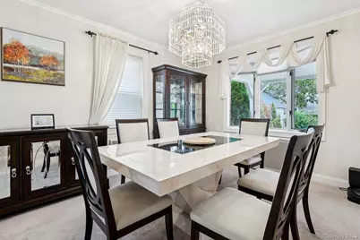 257 Bryant Avenue, Floral Park, NY 11001 - Photo 7