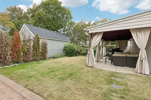 257 Bryant Ave, Floral Park, NY 11001 - Photo 21