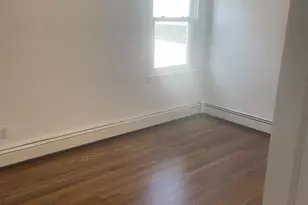 1016 Oaks Dr, Franklin Square, NY 11010 - Photo 11