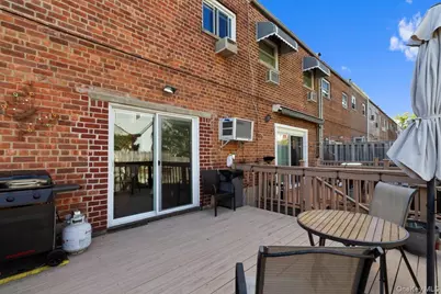 1012 Vincent Avenue, Bronx, NY 10465 - Photo 23