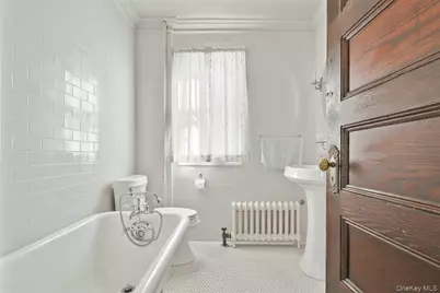 86-09 104th Street, Richmond Hill North, NY 11418 - Photo 27