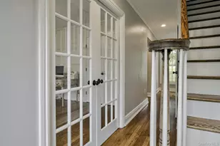 9 Monfort Dr, Huntington, NY 11743 - Photo 23