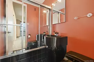 271-10 Grand Central Pkwy, Floral Park, NY 11005 - Photo 13