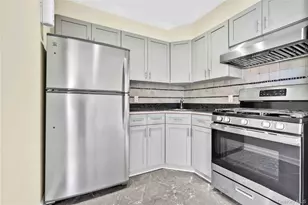 88-20 70th Rd, Forest Hills, NY 11375 - Photo 11