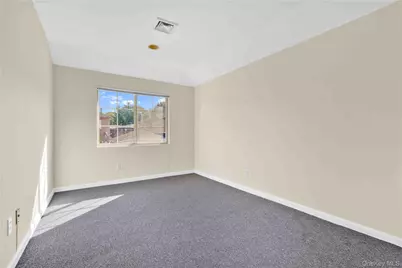 88-20 70th Road, Forest Hills, NY 11375 - Photo 27