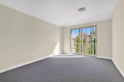 88-20 70th Road, Forest Hills, NY 11375 - Photo 19