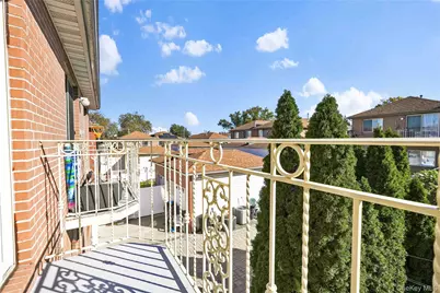 88-20 70th Road, Forest Hills, NY 11375 - Photo 21