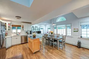 219 Litchfield Ave, Babylon, NY 11702 - Photo 9