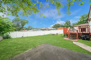 22 Highview Dr, Selden, NY 11784 - Photo 29