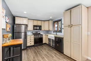 104 Riley Rd, New Windsor, NY 12553 - Photo 7