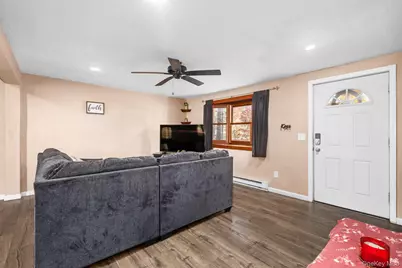 104 Riley Road, New Windsor, NY 12553 - Photo 3