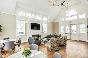 512 Breton Wy, Glen Cove, NY 11542 - Photo 19