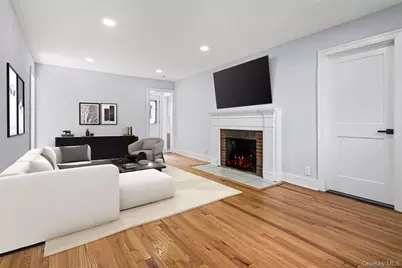 72 Woodside Avenue, Freeport, NY 11520 - Photo 5