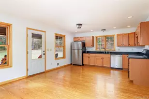 9 Bobcat Ln, Staatsburg, NY 12580 - Photo 7