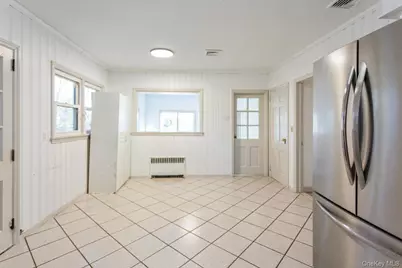 1 S Sutton Place, Lawrence, NY 11559 - Photo 5