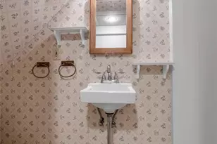 47-13 215th St, Bayside, NY 11361 - Photo 15